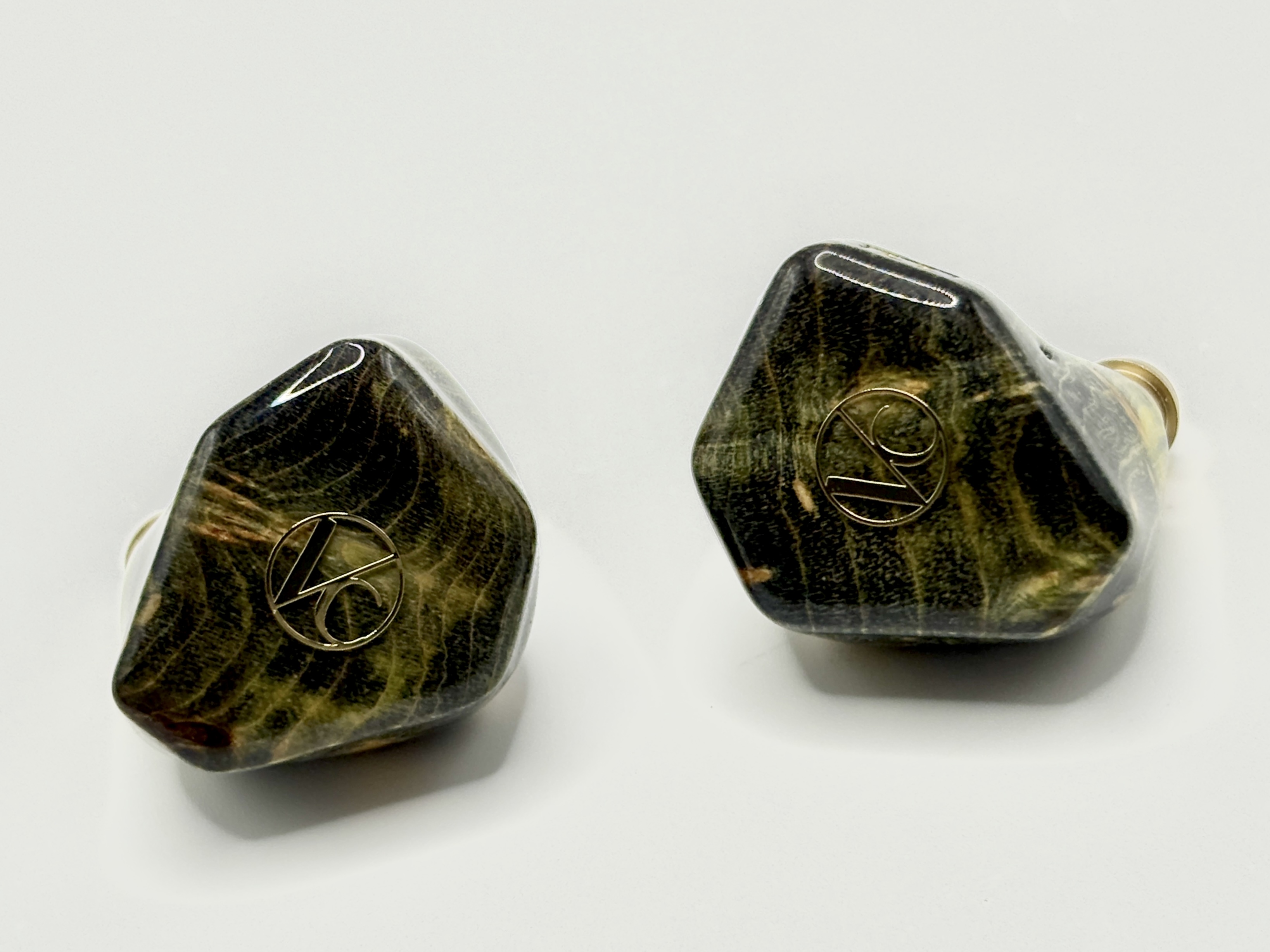 DARUMA AUDIO 木魂　ダルマオーディオ　こだま　ウッドシェル DARUMA AUDIO 木魂 ダルマオーディオ こだま ウッドシェル